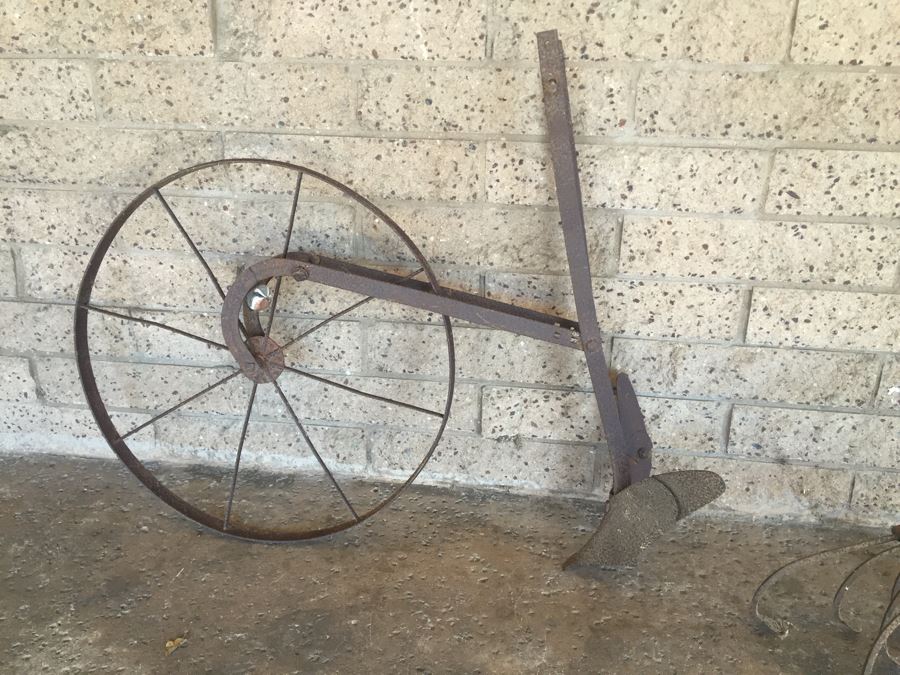 Old Metal Farming Implements Plough Tilling [Photo 8]