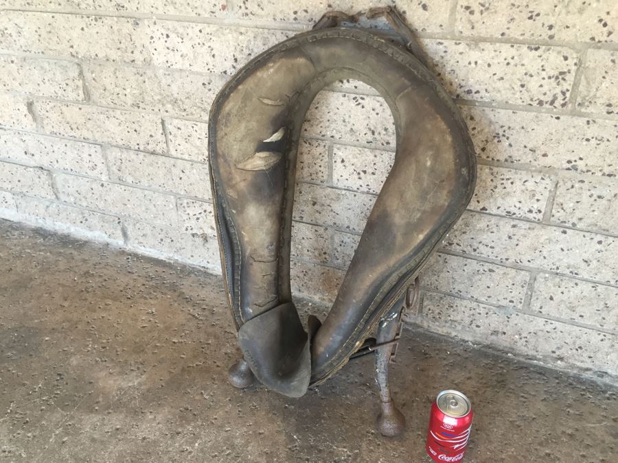 Vintage Horse Collar Tackle [Photo 11]