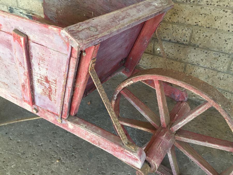 Vintage Wooden Wheelbarrow [Photo 12]