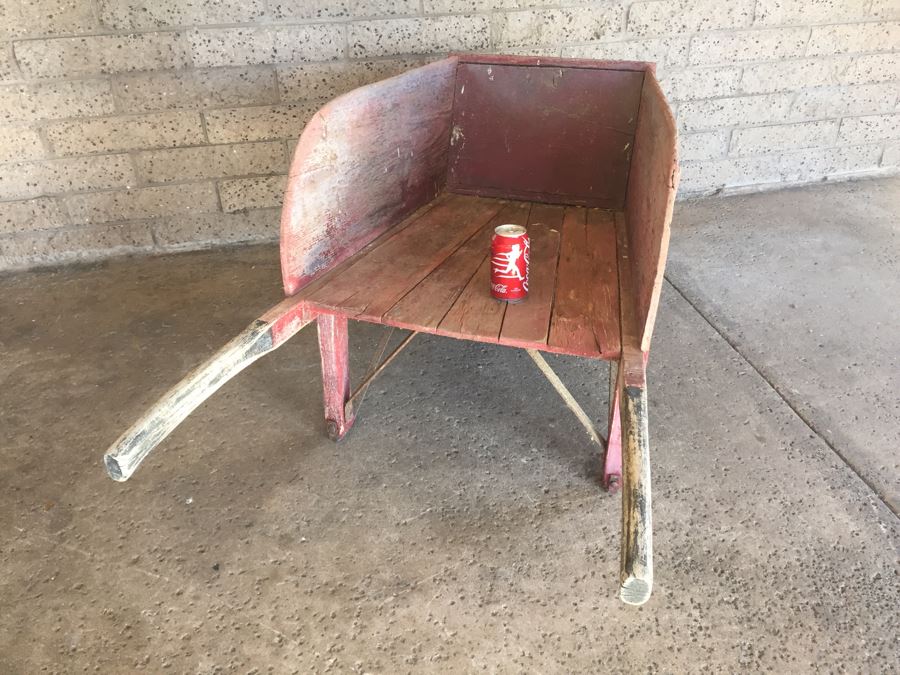 Vintage Wooden Wheelbarrow   17871 78mq 