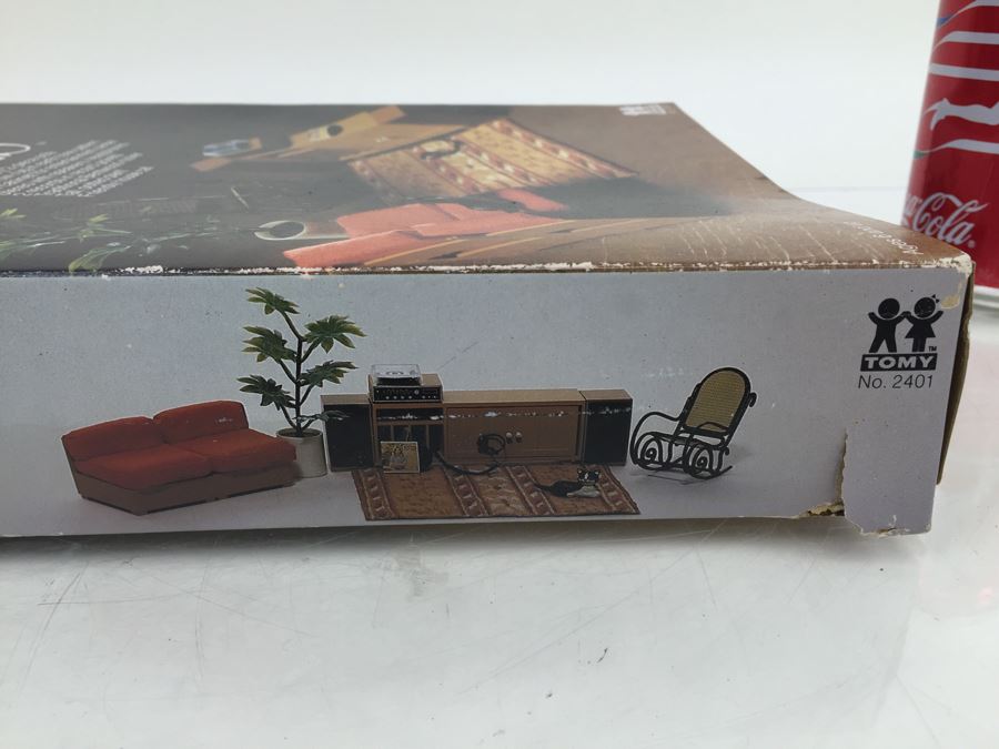 Smaller Homes Contemporary Dollhouse Furniture Stereo TOMY 2401 Vintage New Old Stock [Photo 21]