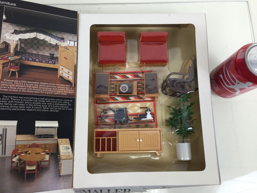 Smaller Homes Contemporary Dollhouse Furniture Stereo TOMY 2401 Vintage New Old Stock [Photo 9]