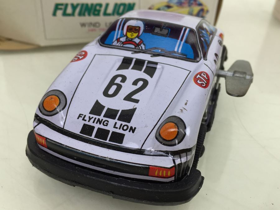 Pair Of Wind Up Racing Cars 'Flying Lion' HR-755 And 'Phoenix' HR-758 Porsche COTC Korea New In Box [Photo 10]