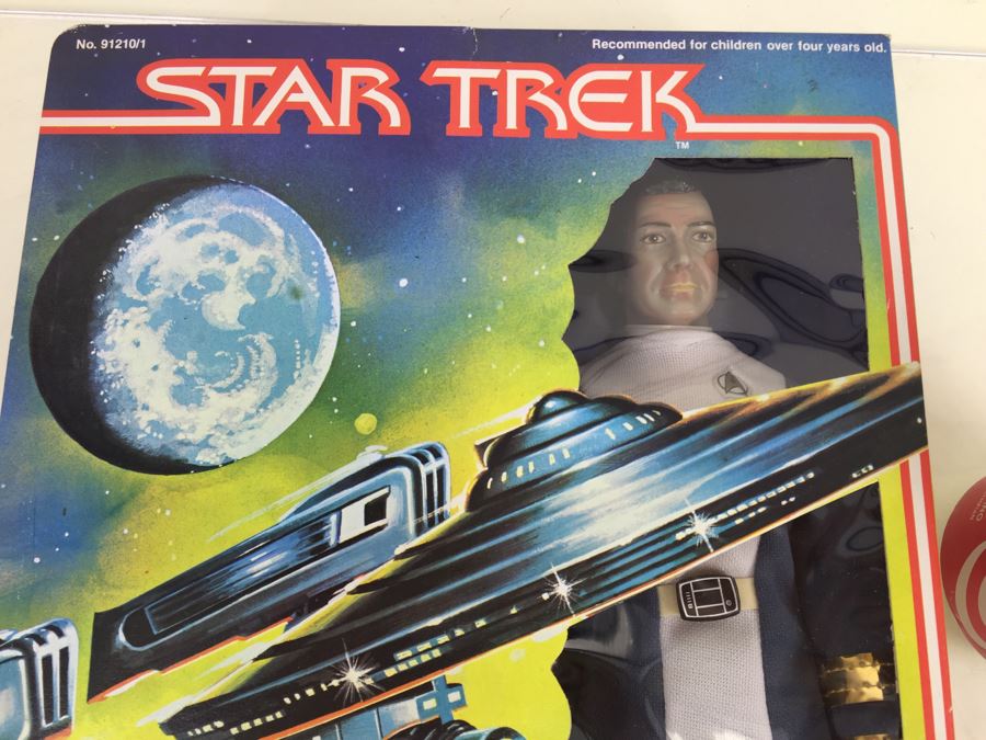 MEGO STAR TREK 'Capt. Kirk' 12 1/2' Action Figure New In Box 91210/1 Vintage 1979 Paramount Pictures Corporation [Photo 3]