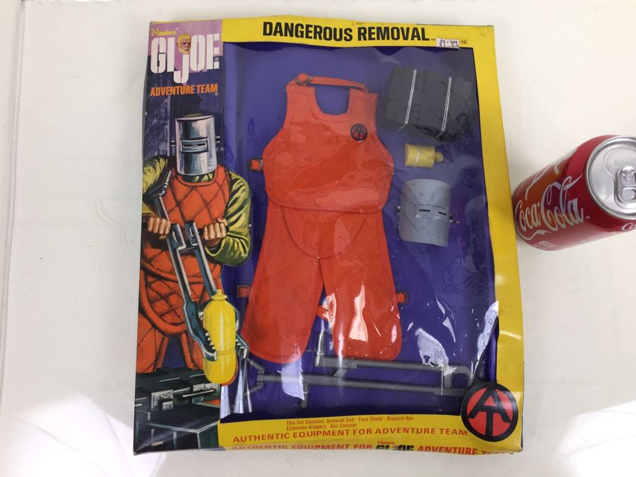 GI Joe Adventure Team Dangerous Removal Authentic GI Joe Clothing New In Box Hasbro 7370 Vintage 1973 [Photo 1]