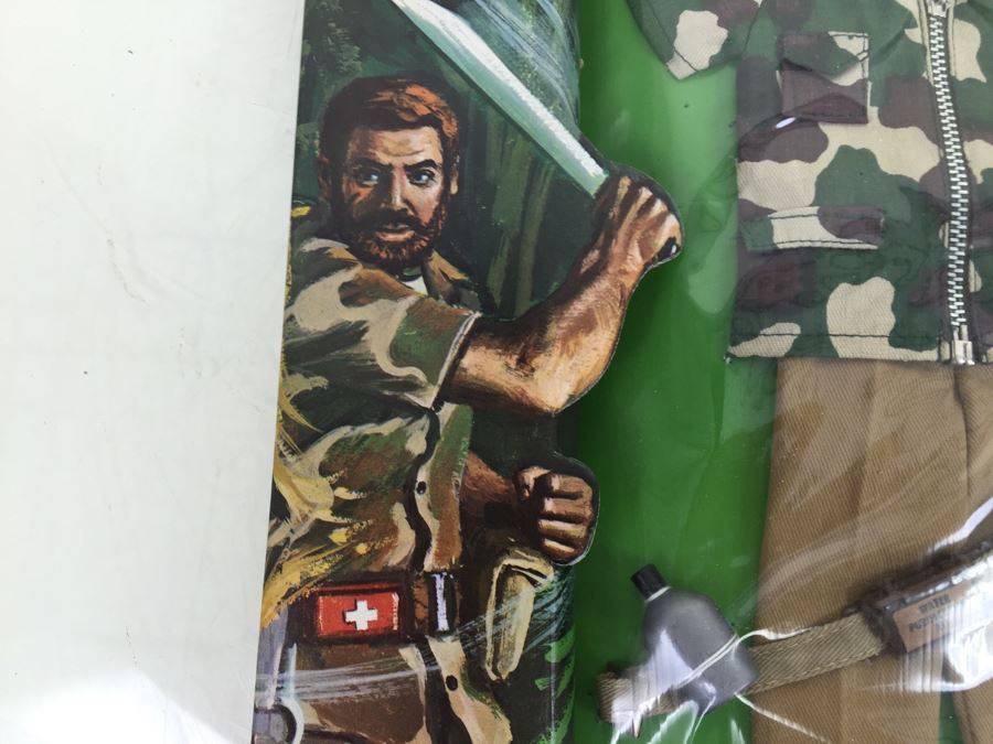 GI Joe Adventure Team Jungle Survival Authentic GI Joe Clothing New In Box Hasbro 7370 Vintage 1971 [Photo 7]