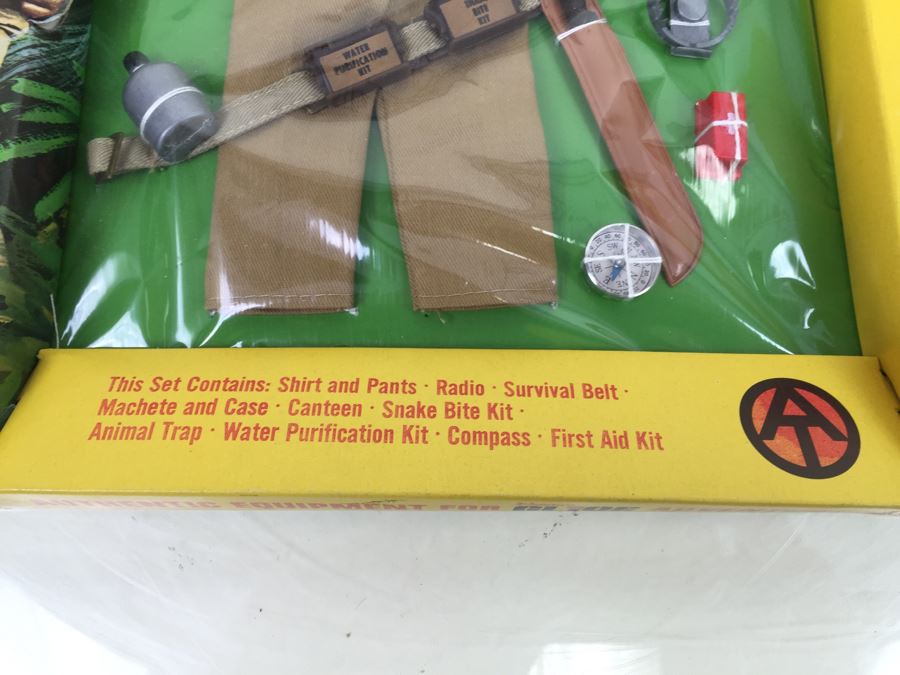 GI Joe Adventure Team Jungle Survival Authentic GI Joe Clothing New In Box Hasbro 7370 Vintage 1971 [Photo 9]