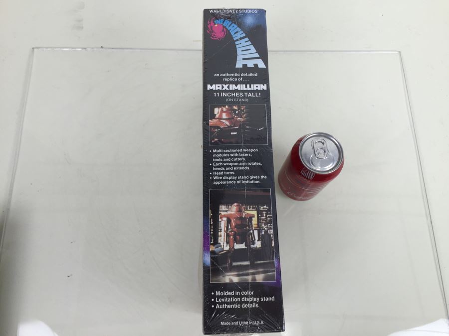 Walt Disney Studios' The Black Hole 'Maximillian' 11' Tall Robot Model MPC Model Kit Vintage 1979 New Old Stock Sealed [Photo 12]