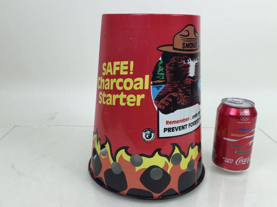 SMOKEY The Bear Safe Charcoal Starter Cheinco Inc Vintage 1968 New Old Stock [Photo 3]