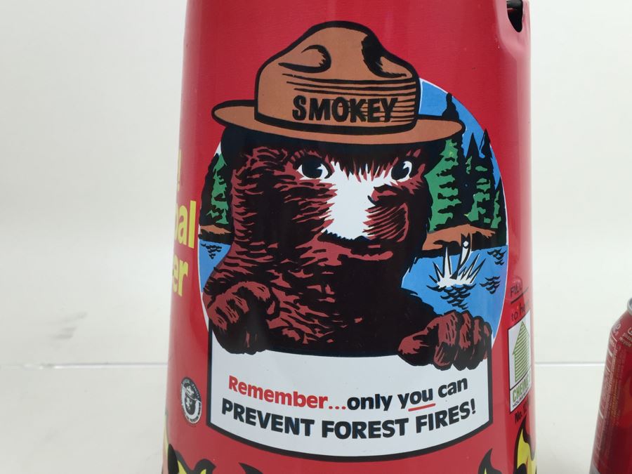 SMOKEY The Bear Safe Charcoal Starter Cheinco Inc Vintage 1968 New Old Stock [Photo 2]