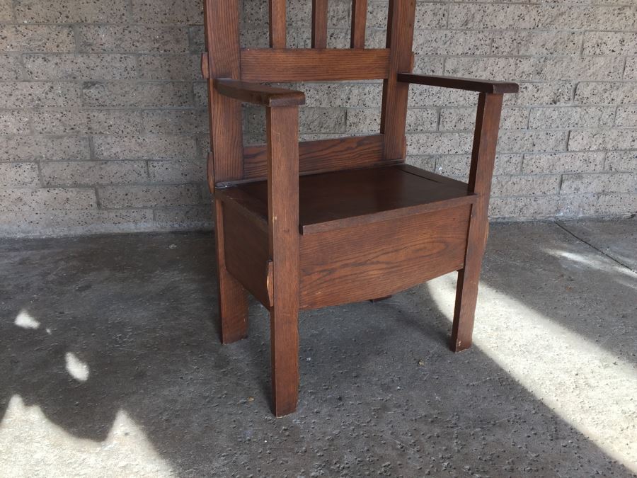 Stunning Smaller Vintage Hall Tree With Custom Cushions [Photo 5]