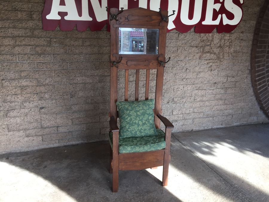 Stunning Smaller Vintage Hall Tree With Custom Cushions [Photo 2]