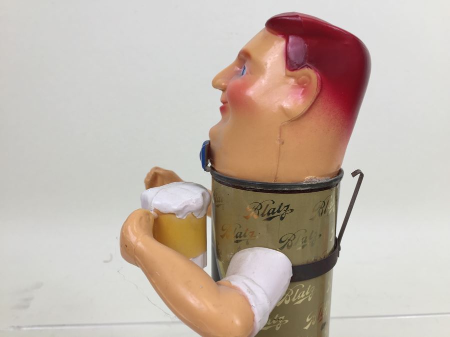 Vintage 1959 Blatz Beer Man Beer Advertising Missing Flag Breweriana [Photo 10]