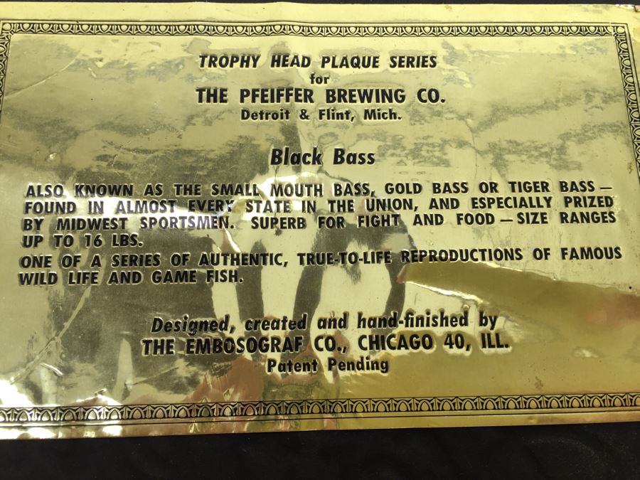 Pfeiffer's Famous Beer Trophy Head Plaque Series For Pfeiffer Brewing Co Black Bass Bar Liquor Store Advertising [Photo 15]