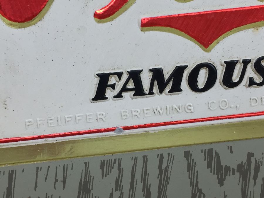 Pfeiffer's Famous Beer Trophy Head Plaque Series For Pfeiffer Brewing Co Black Bass Bar Liquor Store Advertising [Photo 8]