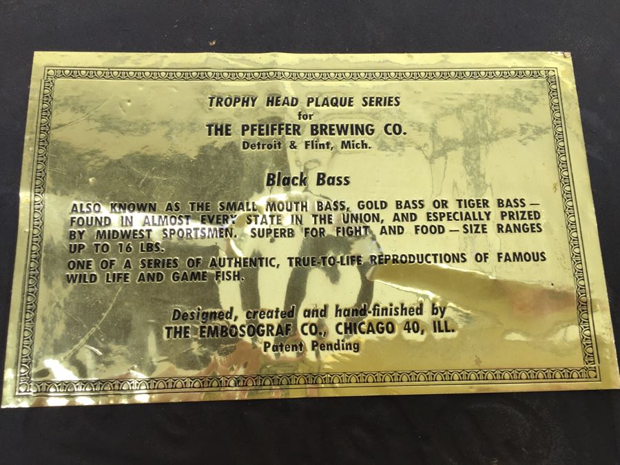 Pfeiffer's Famous Beer Trophy Head Plaque Series For Pfeiffer Brewing Co Black Bass Bar Liquor Store Advertising [Photo 14]