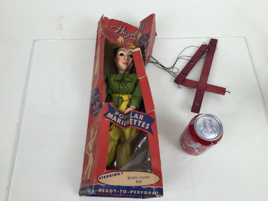 Hazelle's Popular Marionettes 'Robin Hood' 809 Puppet With Damaged Box [Photo 4]