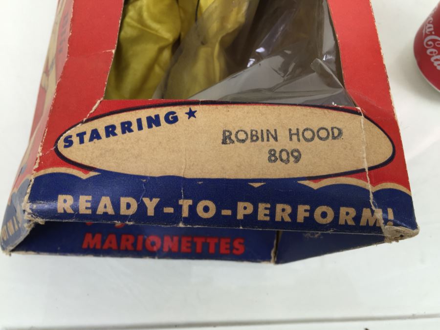 Hazelle's Popular Marionettes 'Robin Hood' 809 Puppet With Damaged Box [Photo 5]