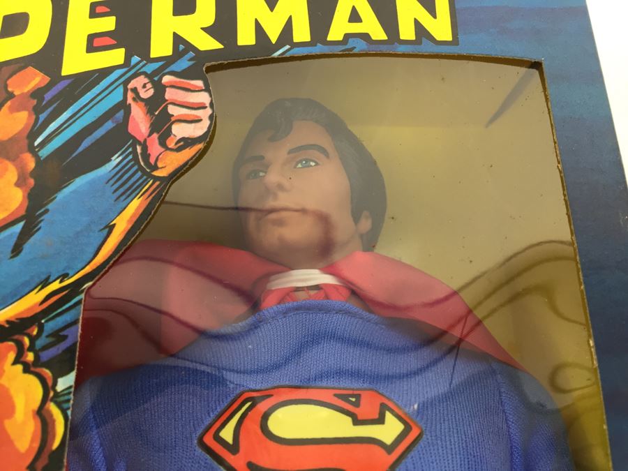 MEGO Superman Fly Away Action Figure 12 1/2' Size New In Box 87001 Vintage 1977 [Photo 27]