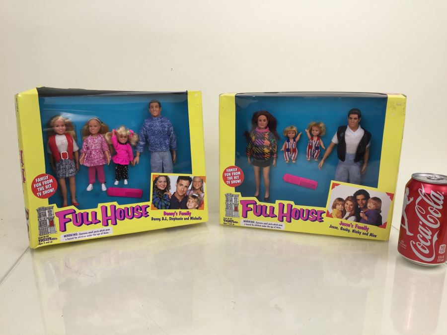 Pair Of FULL HOUSE TV Show Action Figure Sets Danny's Family And Jesse's Family Tiger Toys 86-101 86-102 New In Box Vintage 1993
