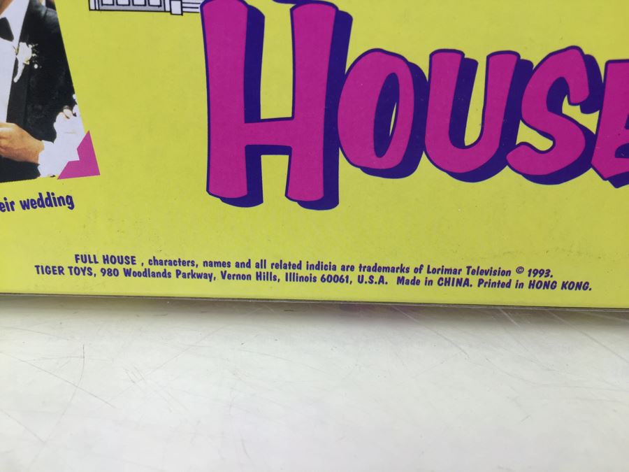 Pair Of FULL HOUSE TV Show Action Figure Sets Danny's Family And Jesse's Family Tiger Toys 86-101 86-102 New In Box Vintage 1993 [Photo 28]