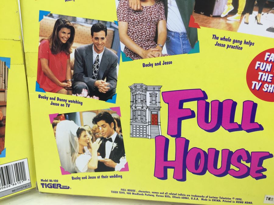 Pair Of FULL HOUSE TV Show Action Figure Sets Danny's Family And Jesse's Family Tiger Toys 86-101 86-102 New In Box Vintage 1993 [Photo 27]