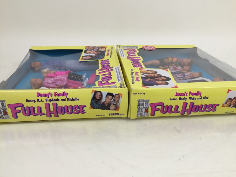 Pair Of FULL HOUSE TV Show Action Figure Sets Danny's Family And Jesse's Family Tiger Toys 86-101 86-102 New In Box Vintage 1993 [Photo 15]