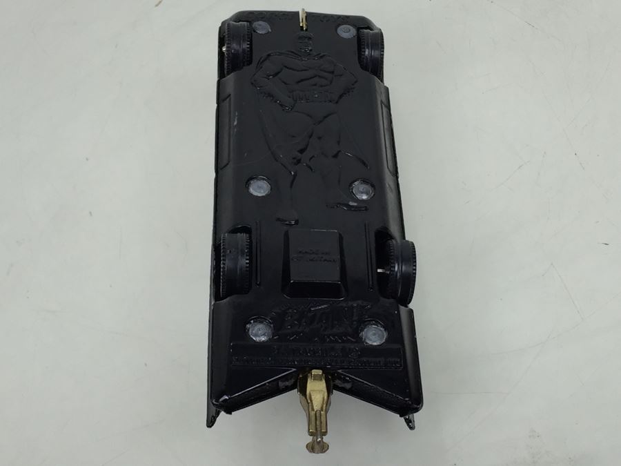 CORGI TOYS BATMAN! BATMOBILE National Periodical Publications Inc Made In Gt Britain [Photo 22]