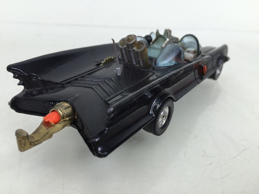 CORGI TOYS BATMAN! BATMOBILE National Periodical Publications Inc Made In Gt Britain [Photo 15]