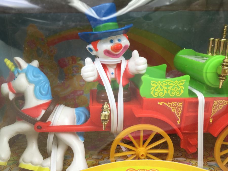 MEGO Calliope Cab With Chauncey The Unicorn And Cabbie Clown The Calliope Cab Driver Vintage 1981 New In Box [Photo 5]