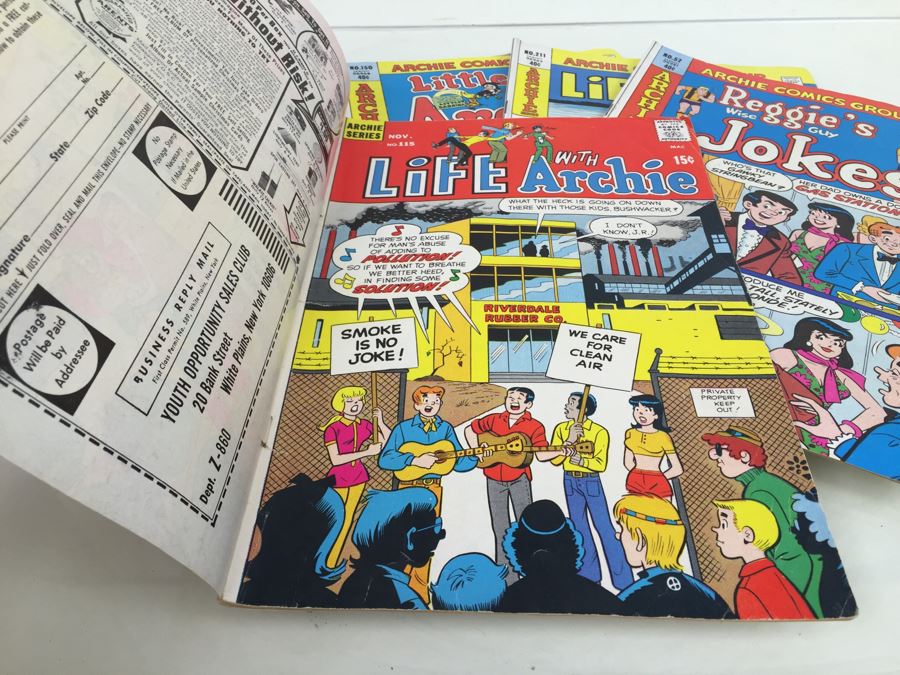 (7) Archie Series Comic Books Life With Archie + Reggie's Wise Guy Jokes + Little Archie + More [Photo 6]