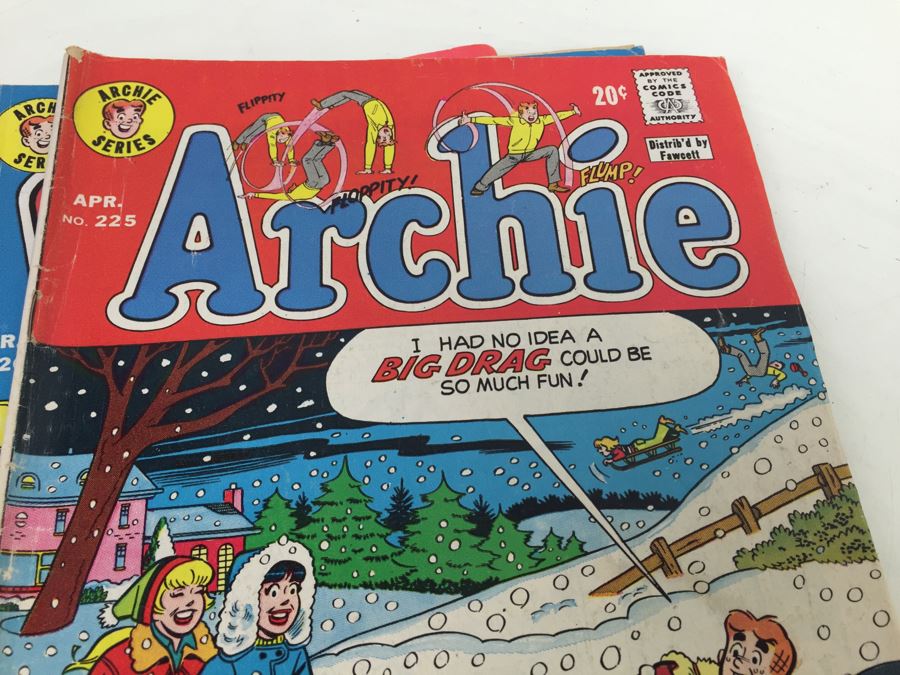 (7) Archie Series Comic Books Life With Archie + Reggie's Wise Guy Jokes + Little Archie + More [Photo 16]