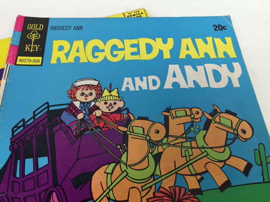 (5) Gold Key Comic Books [Photo 9]