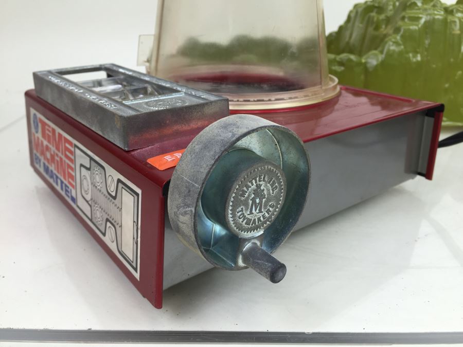 A Strange Change Toy Featuring THE LOST WORLD 16 Time Capsules Mattel 4581 Vintage 1967 With Box [Photo 23]