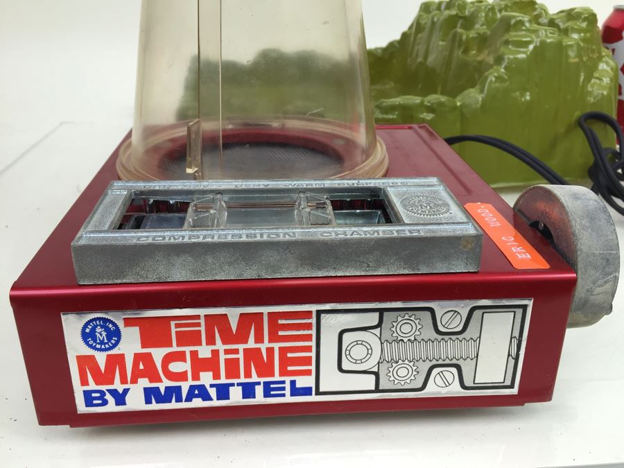 A Strange Change Toy Featuring THE LOST WORLD 16 Time Capsules Mattel 4581 Vintage 1967 With Box [Photo 19]