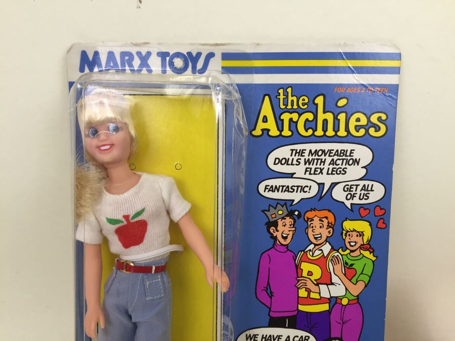 MARX TOYS The Archies 'Betty' HK 9026 New On Card Vintage 1975 [Photo 2]