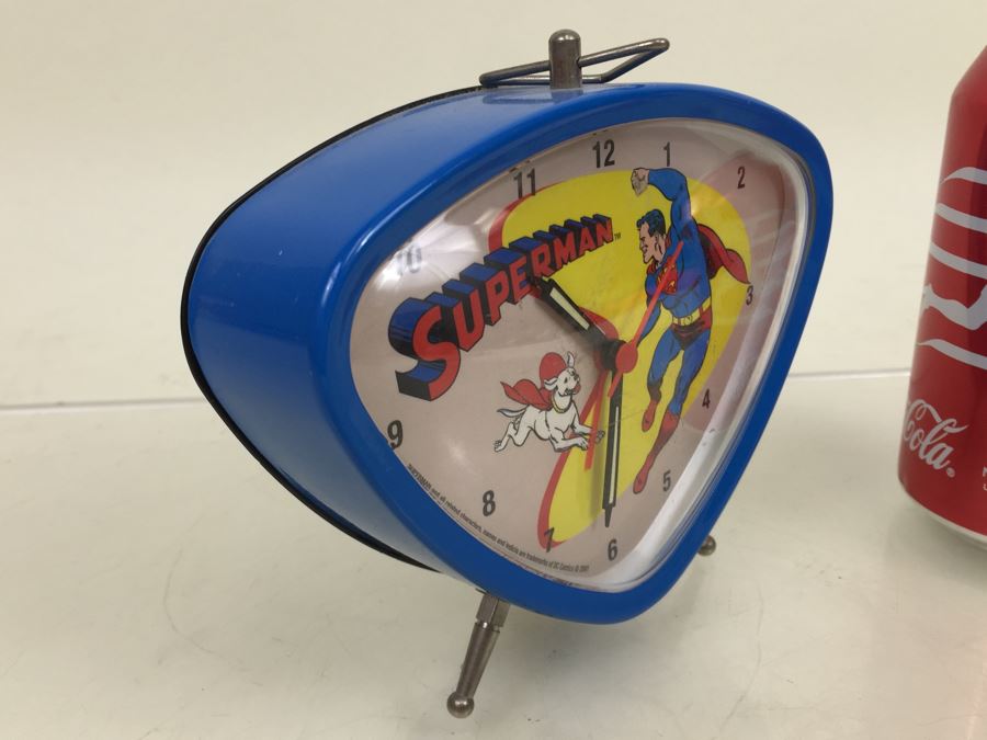 Recent 2001 Superman Clock DC Comics [Photo 2]