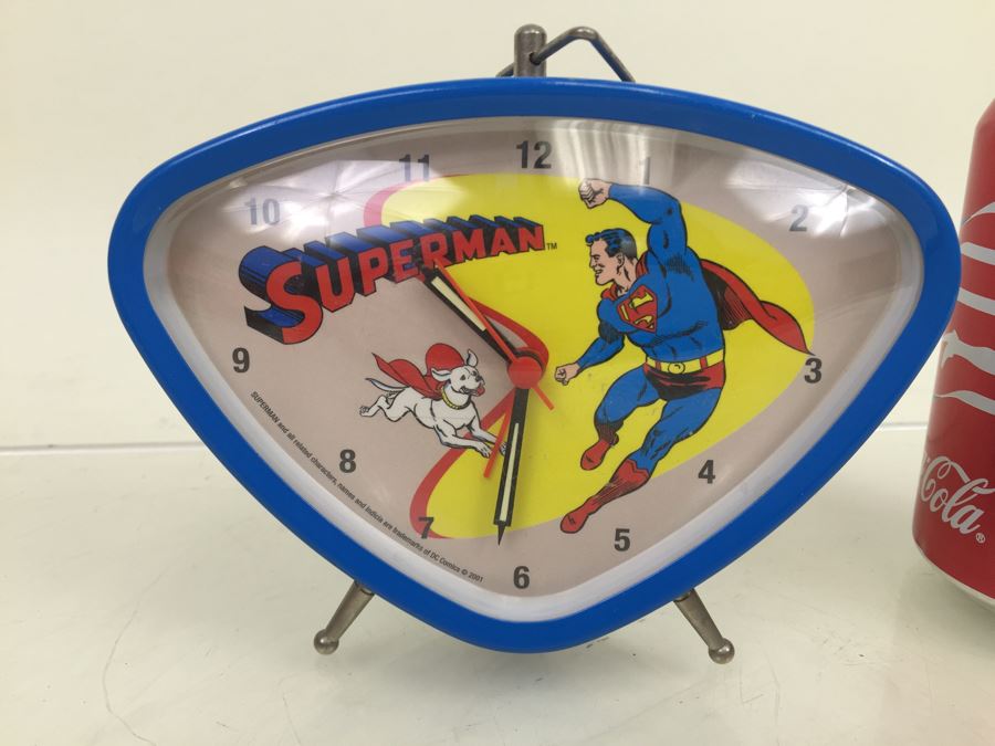 Recent 2001 Superman Clock DC Comics [Photo 5]