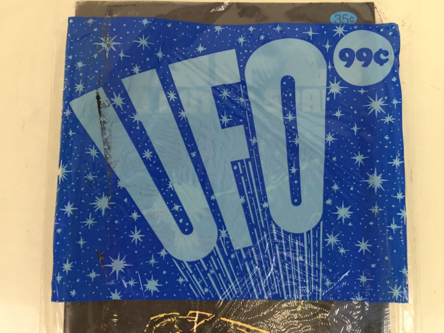 UFO & OUTER SPACE (GOLD KEY/WHITMAN) Comic Books Sealed 3-Pack Appears To Be Issues #14, #15 & #16 [Photo 4]