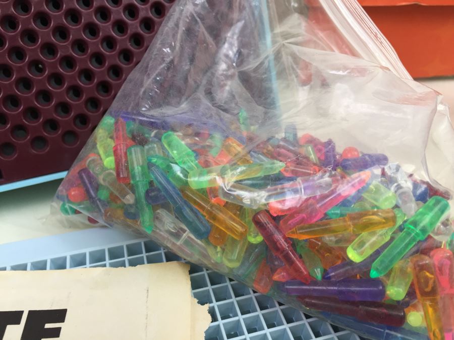 Vintage LITE-BRITE By HASBRO 5455 With Box And Tons Of Extra Colored Light Pegs Vintage 1967 [Photo 12]