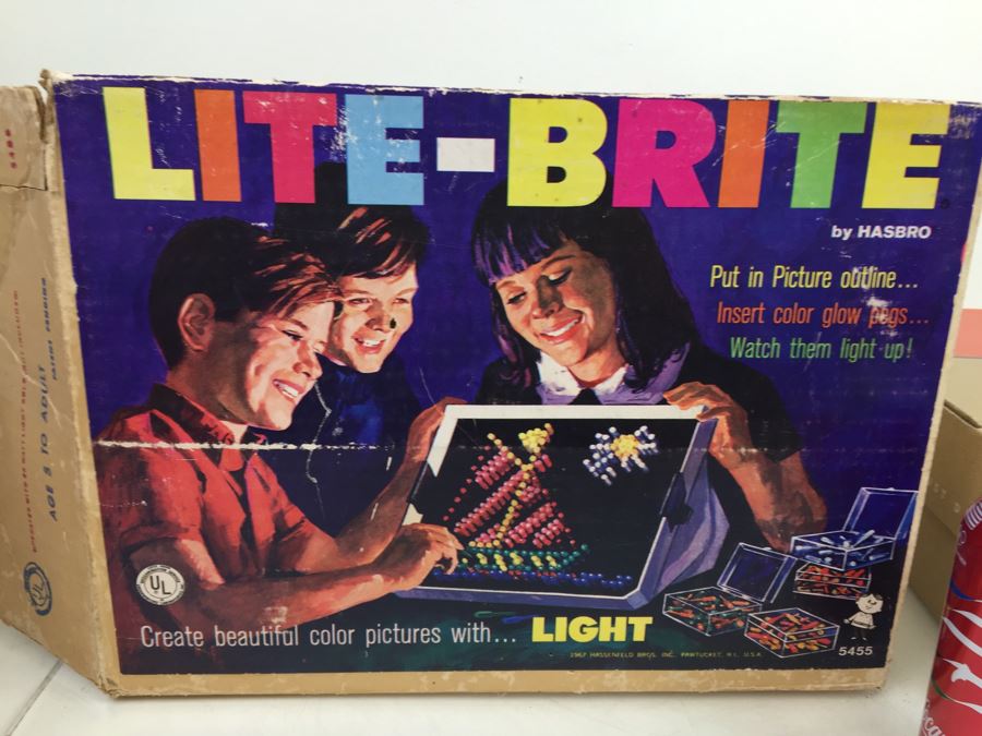 Vintage LITE-BRITE By HASBRO 5455 With Box And Tons Of Extra Colored Light Pegs Vintage 1967 [Photo 1]