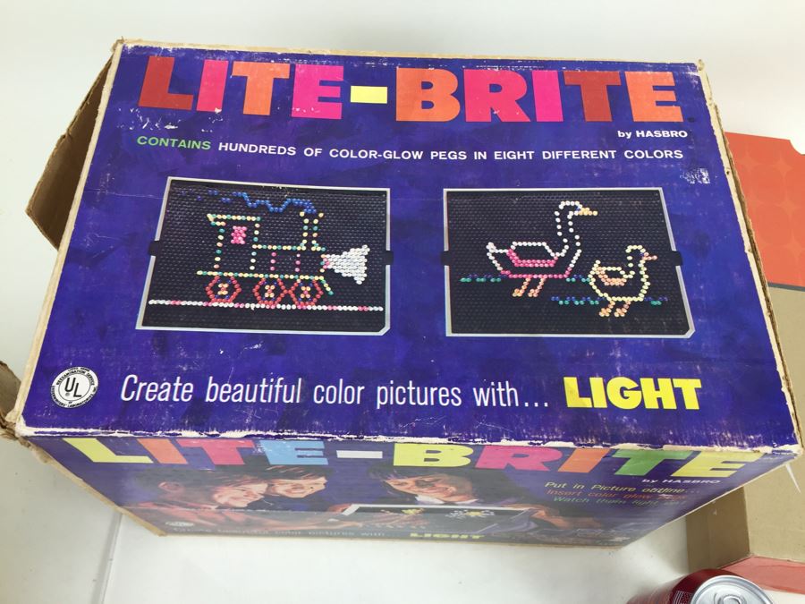 Vintage LITE-BRITE By HASBRO 5455 With Box And Tons Of Extra Colored Light Pegs Vintage 1967 [Photo 7]