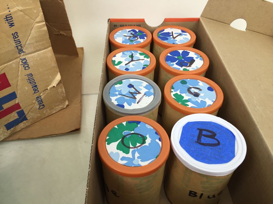 Vintage LITE-BRITE By HASBRO 5455 With Box And Tons Of Extra Colored Light Pegs Vintage 1967 [Photo 3]