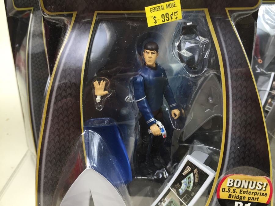 (9) STAR TREK Playmates Action Figures New In Packaging SPOCK, ORIGINAL SPOCK, CAPTAIN KIRK, + More From 2009 [Photo 8]