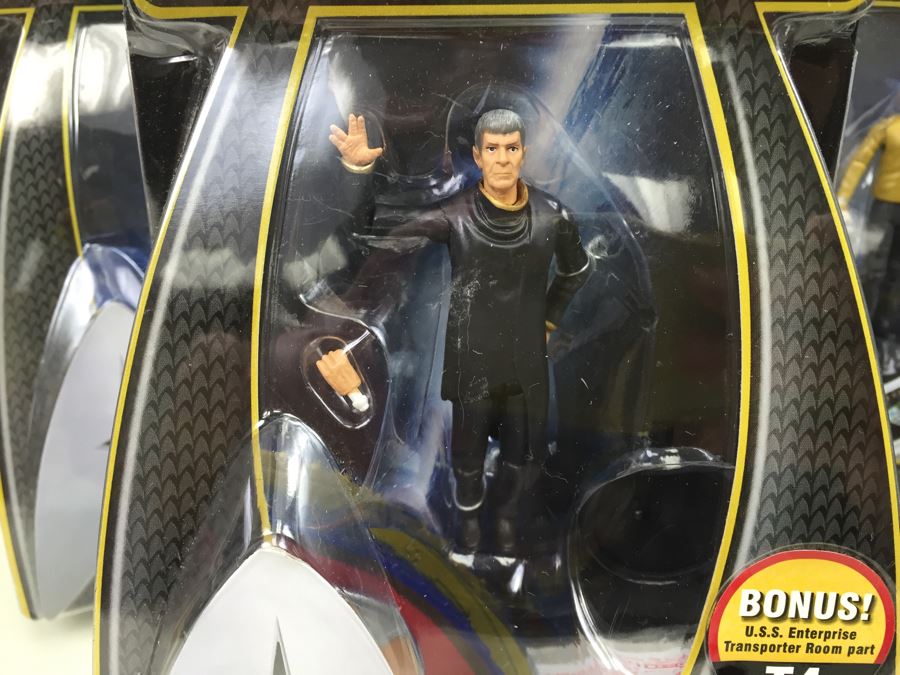 (9) STAR TREK Playmates Action Figures New In Packaging SPOCK, ORIGINAL SPOCK, CAPTAIN KIRK, + More From 2009 [Photo 2]