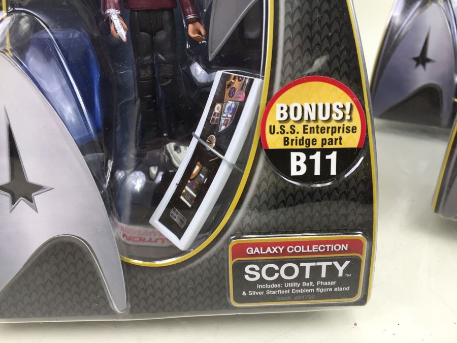 (9) STAR TREK Playmates Action Figures New In Packaging SPOCK, ORIGINAL SPOCK, CAPTAIN KIRK, + More From 2009 [Photo 17]