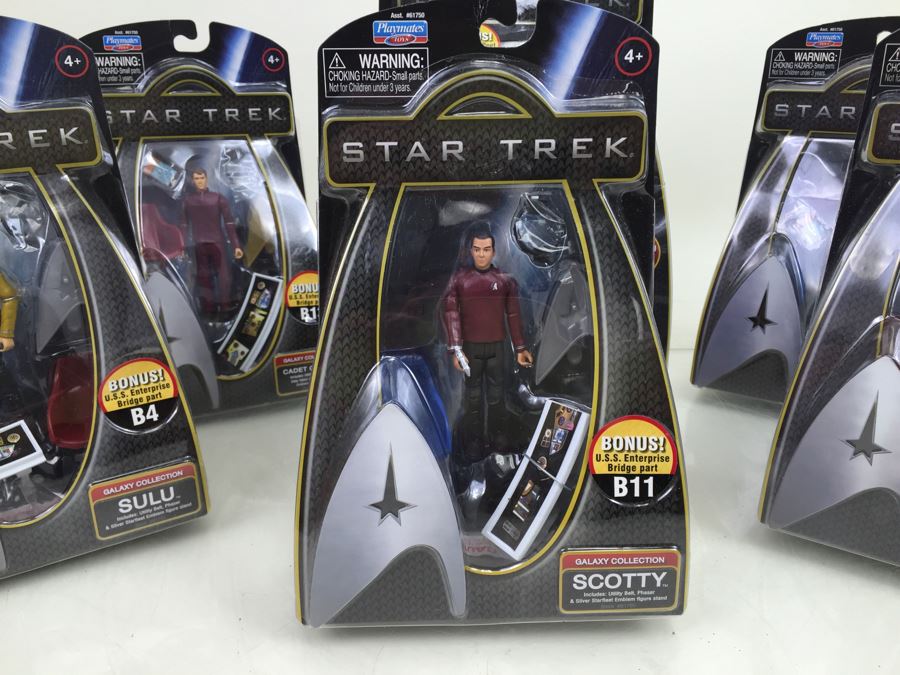 (9) STAR TREK Playmates Action Figures New In Packaging SPOCK, ORIGINAL SPOCK, CAPTAIN KIRK, + More From 2009 [Photo 15]