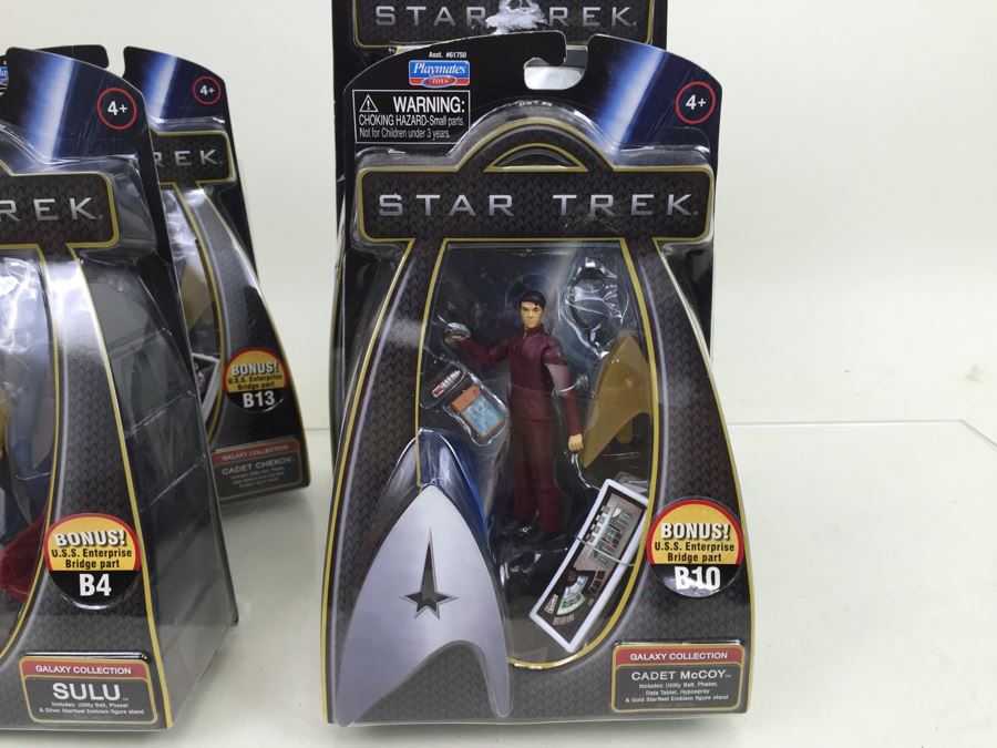 (9) STAR TREK Playmates Action Figures New In Packaging SPOCK, ORIGINAL SPOCK, CAPTAIN KIRK, + More From 2009 [Photo 23]