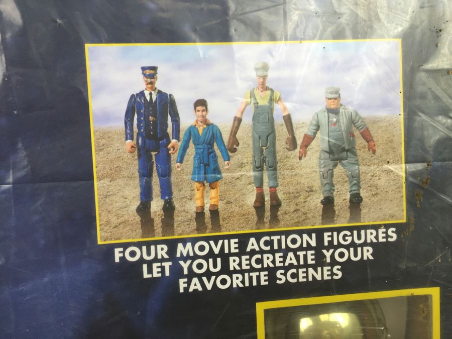 LIONEL Trains THE POLAR EXPRESS Train Set Factory Sealed 6-31960 Everything You Need Transformer, Tracks And Trains From 2004 Warner Bros. Movie [Photo 9]