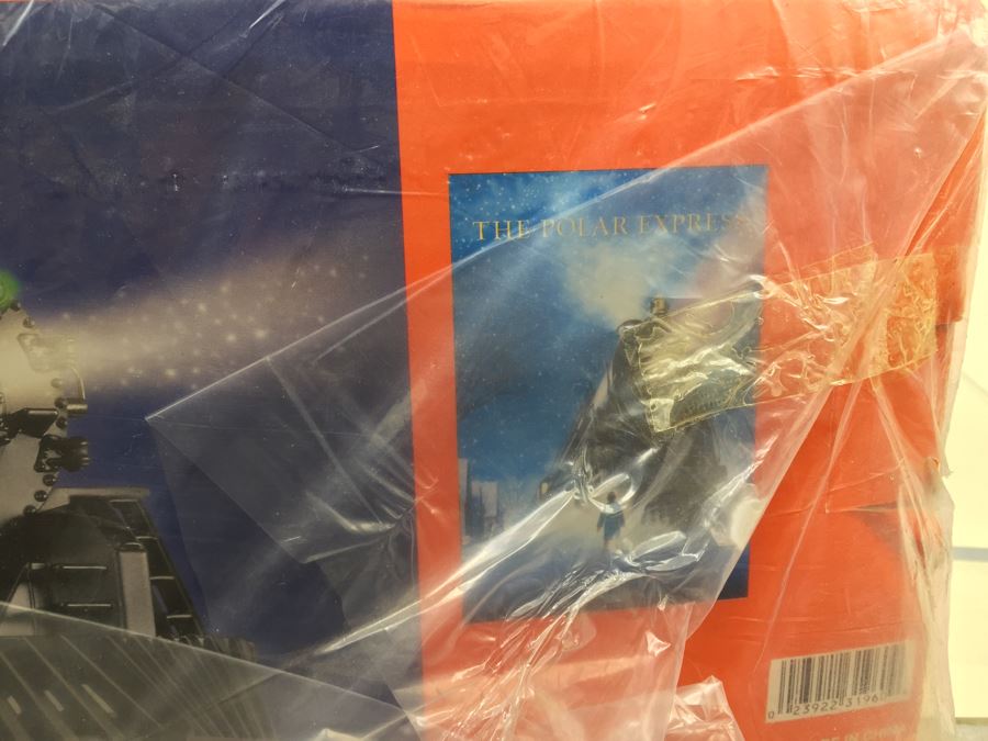LIONEL Trains THE POLAR EXPRESS Train Set Factory Sealed 6-31960 Everything You Need Transformer, Tracks And Trains From 2004 Warner Bros. Movie [Photo 16]